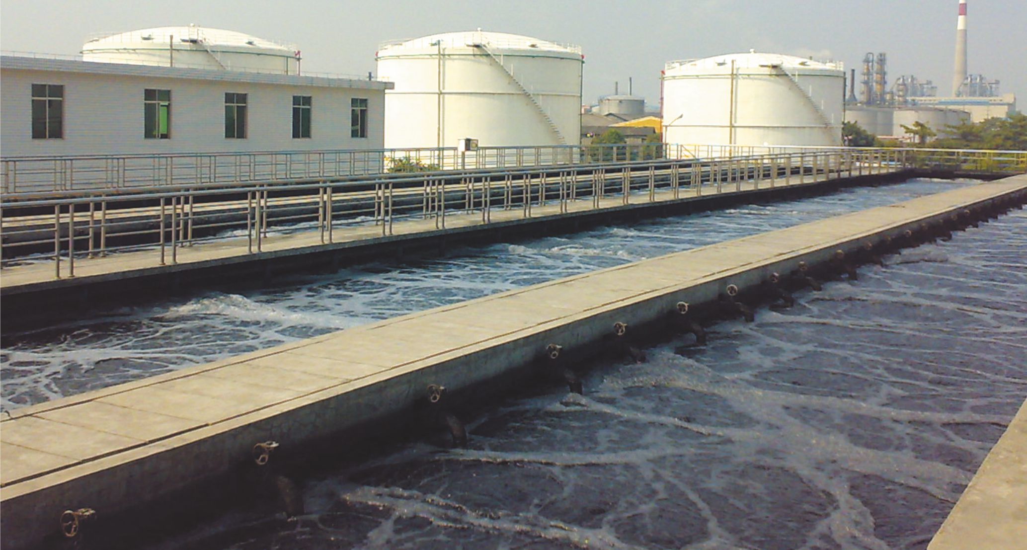 广东科源环境工程解析 纺织印染工业污水如何实现达标排放